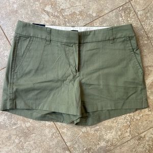 NWT J. Crew Women's 3.5" classic chino short